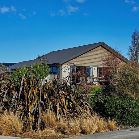 Pukeko Retreat Villa Кайкура Екстериор снимка